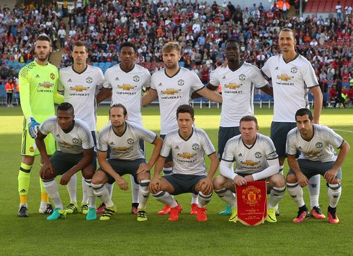 领导层变更 领导层变更